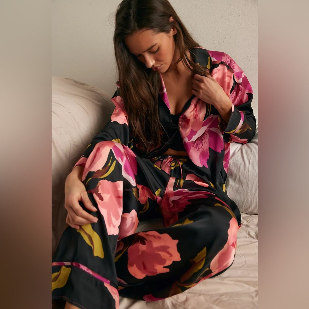 𝓯𝓹 Free People ~ dreamy days satin pajama set - Picture 17 of 17